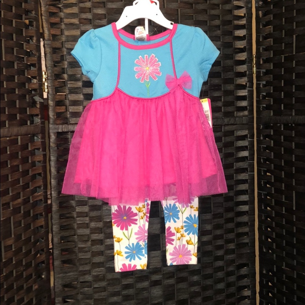 NWT Baby Girls matching set